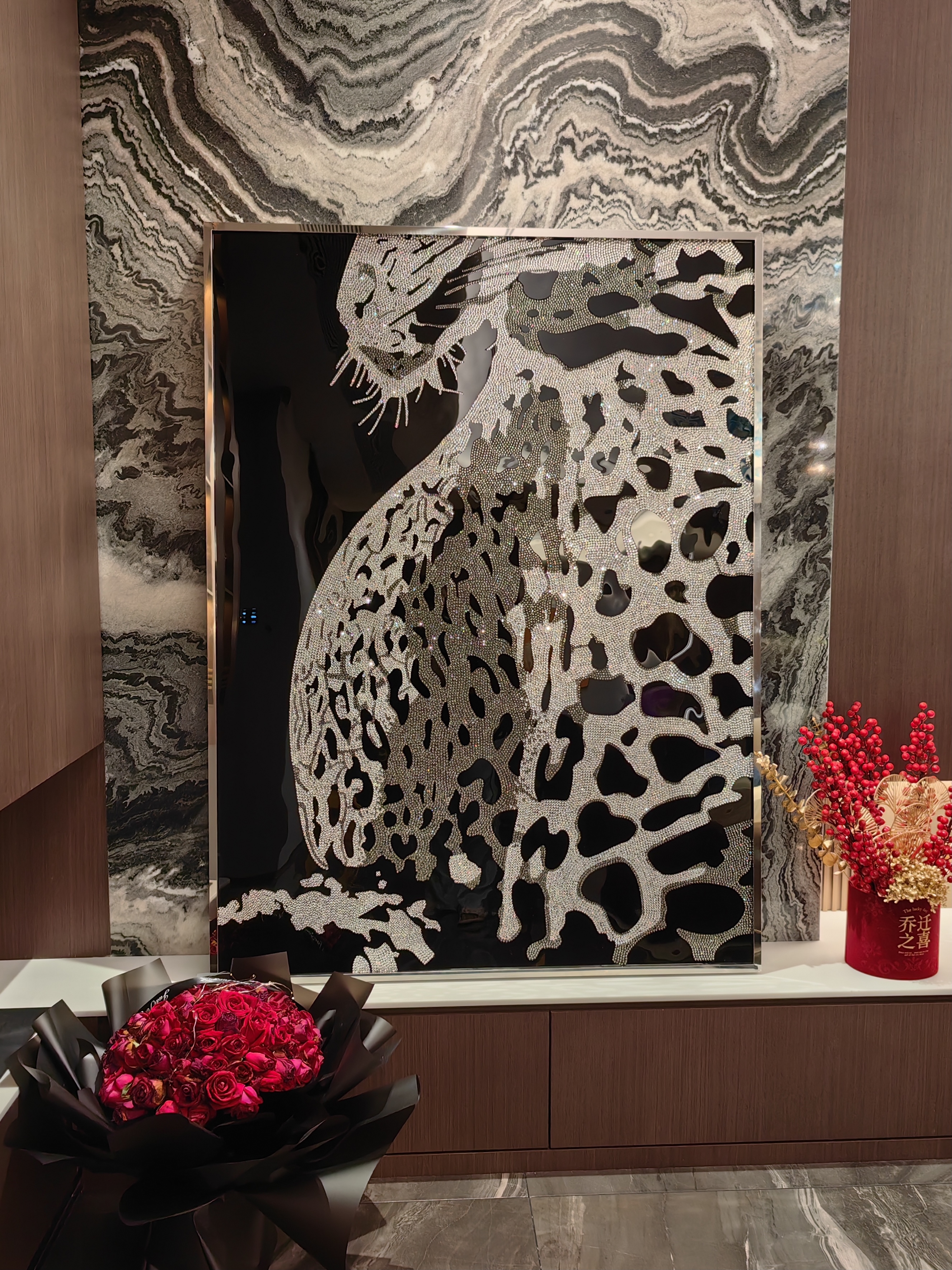 Customized Swarovski crystal Arts