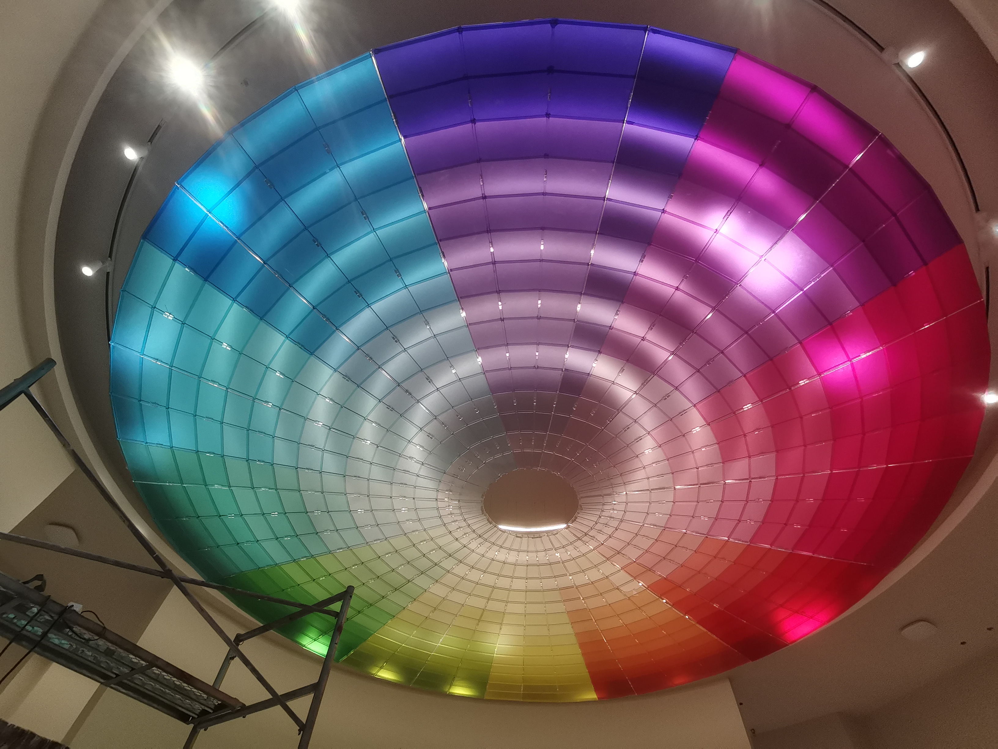 Benjamin Paint Chain Store