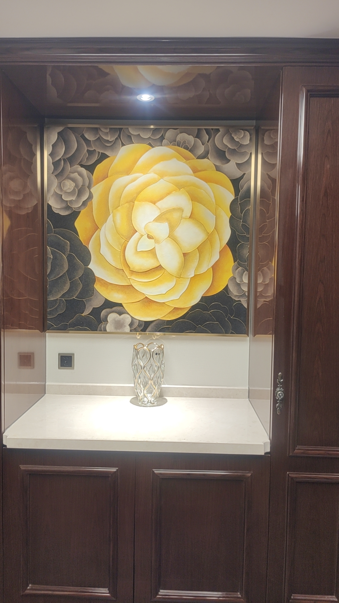 Chinese traditional handicraft enamel colored artworks（Intangible cultural and artistic works）